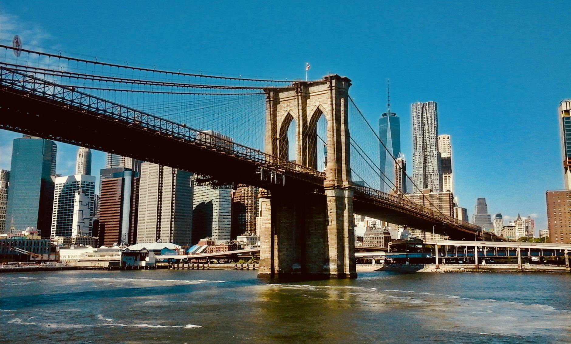 brooklyn bridge new york